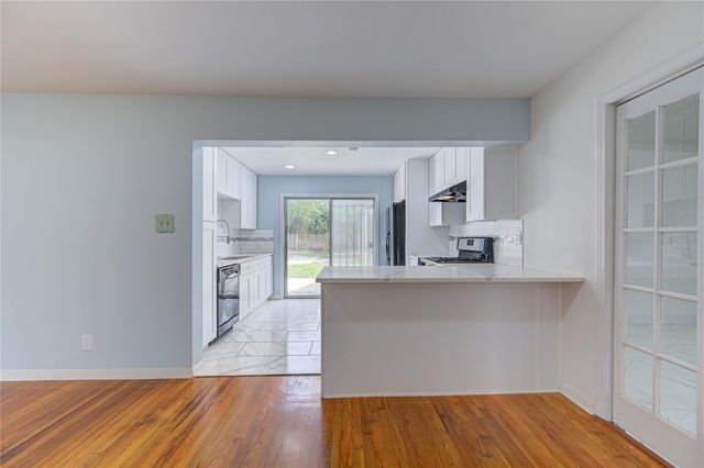 6919 Schiller Street, Houston, TX 77055