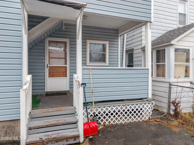 1958 Wabash Avenue, Schenectady, NY 12306