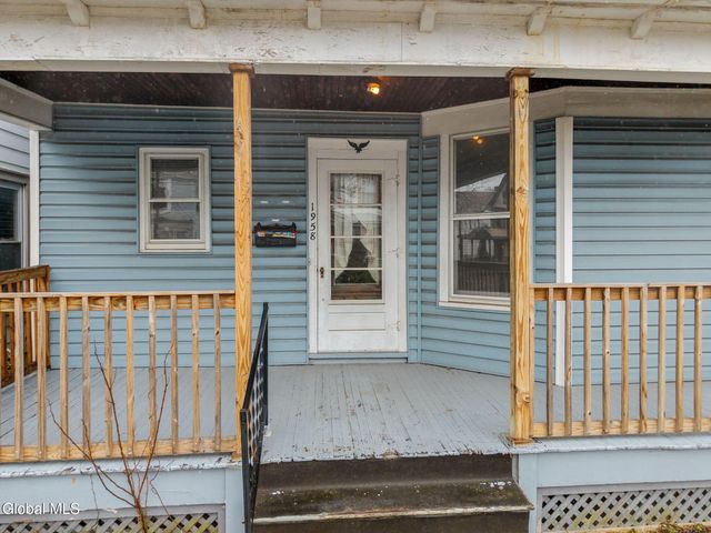 1958 Wabash Avenue, Schenectady, NY 12306