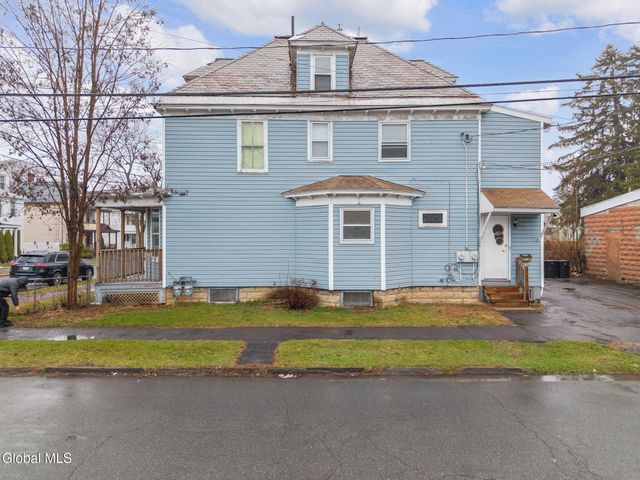 1958 Wabash Avenue, Schenectady, NY 12306
