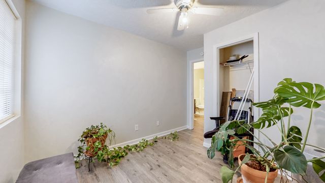 544 Lakewood Dr, Beechgrove, TN 37018