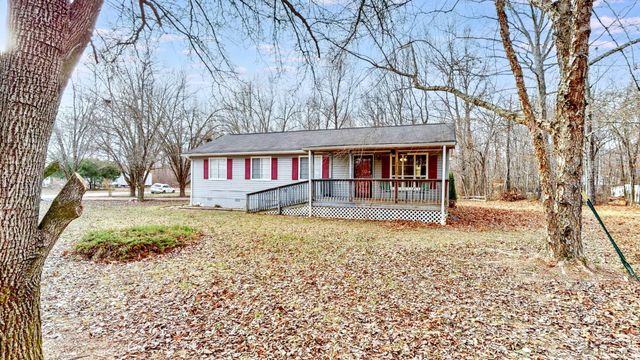 544 Lakewood Dr, Beechgrove, TN 37018