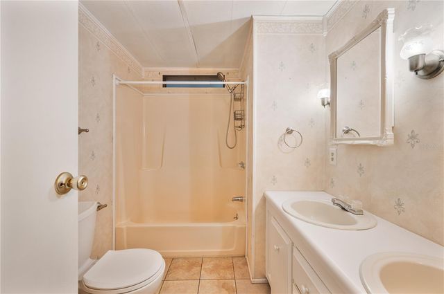 1610 REYNOLDS ROAD 54, Lakeland, FL 33801