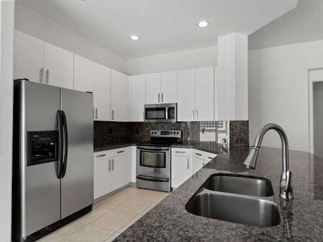 11655 NW 71st Pl, Parkland, FL 33076