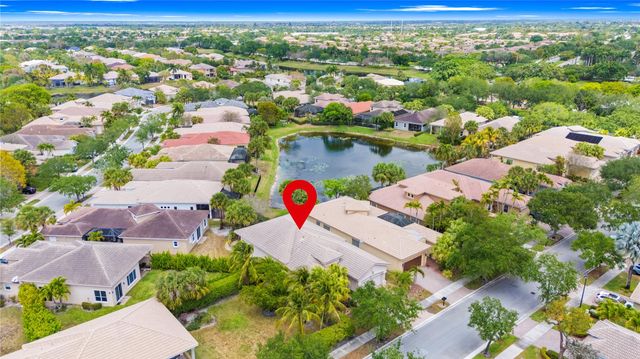 11655 NW 71st Pl, Parkland, FL 33076