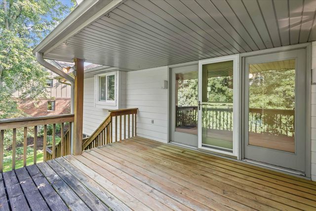 3213 WOODDALE LN, Columbia, MO 65203