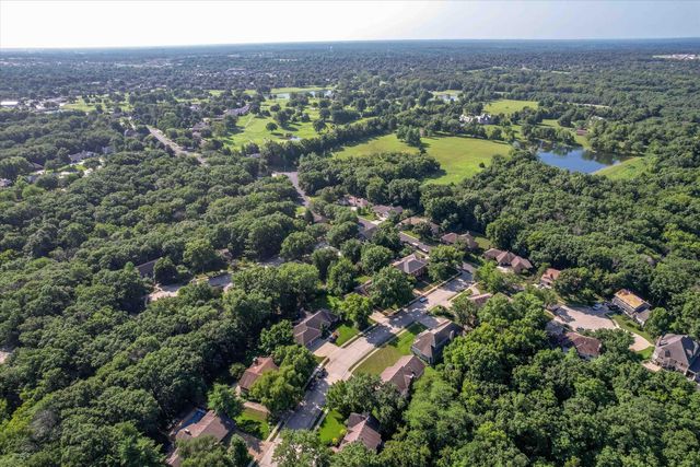 3213 WOODDALE LN, Columbia, MO 65203