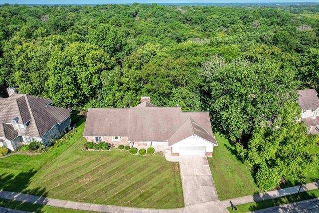 3213 WOODDALE LN, Columbia, MO 65203