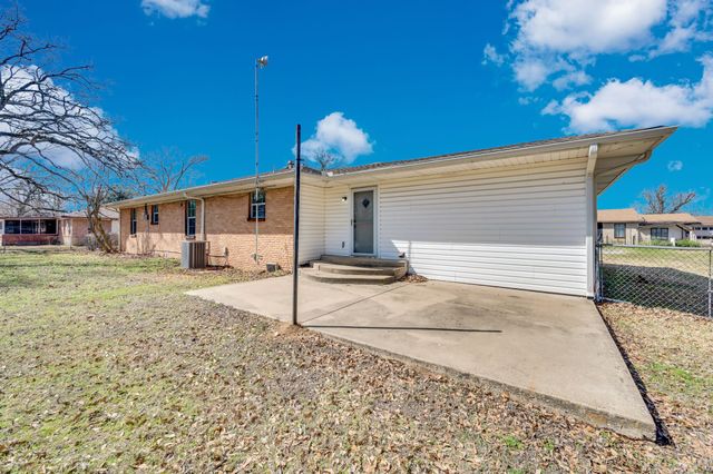1760 Lazy U Drive, Canton, TX 75103
