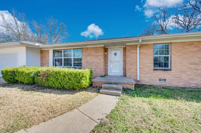 1760 Lazy U Drive, Canton, TX 75103