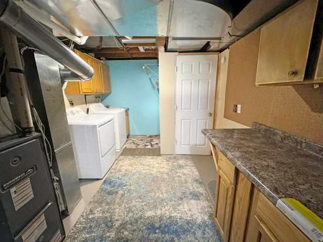 1021 1st St NW, Minot, ND 58703