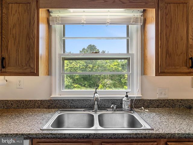 310 BETHEL RD, Paw Paw, WV 25434