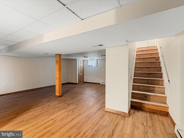 310 BETHEL RD, Paw Paw, WV 25434
