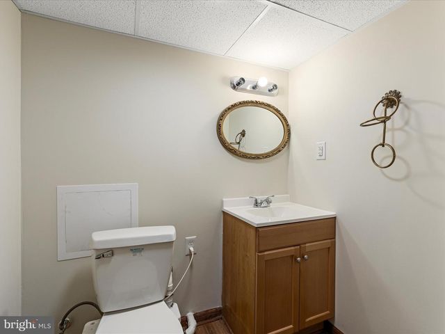 310 BETHEL RD, Paw Paw, WV 25434