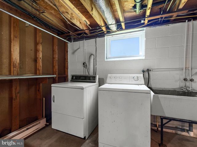 310 BETHEL RD, Paw Paw, WV 25434