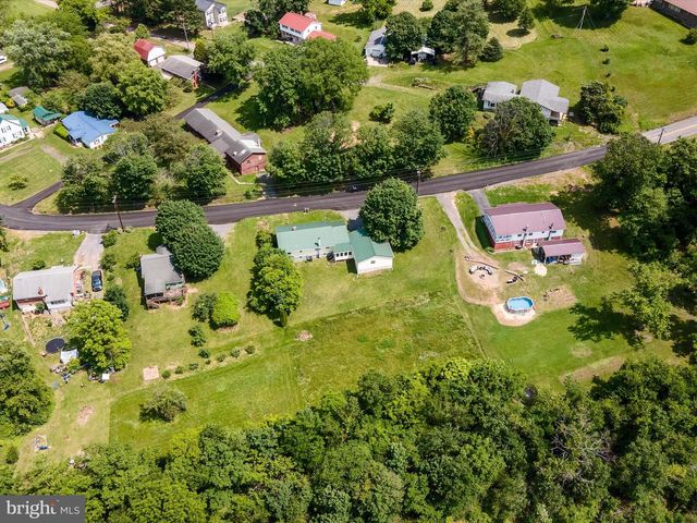 310 BETHEL RD, Paw Paw, WV 25434