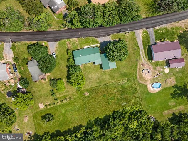 310 BETHEL RD, Paw Paw, WV 25434