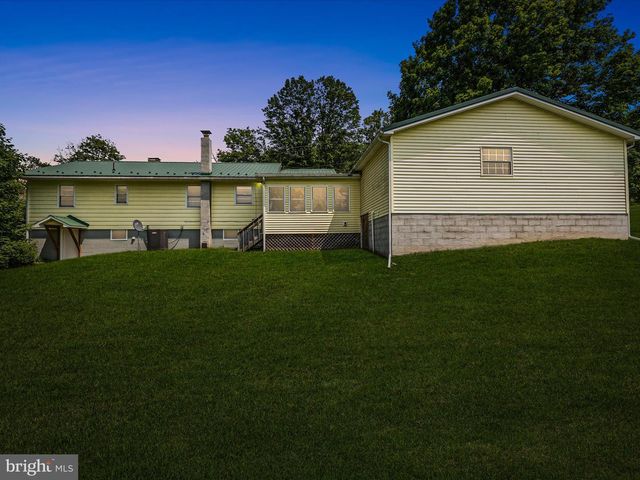 310 BETHEL RD, Paw Paw, WV 25434