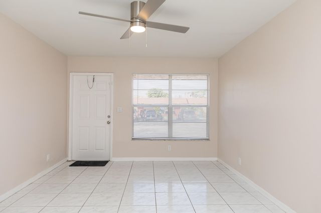 7750 SW 10th Court B, North Lauderdale, FL 33068