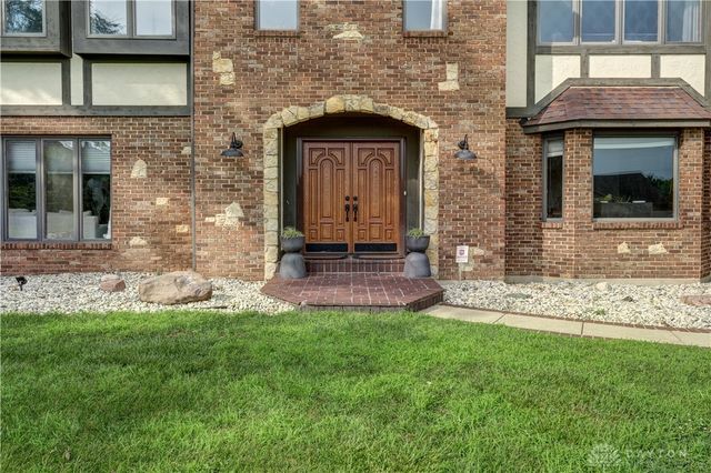 7116 Dominican Drive, Dayton, OH 45415