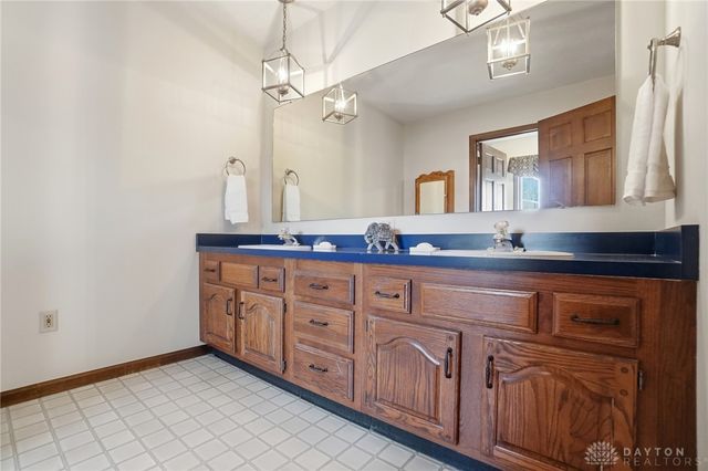 1119 Birchton Place, Vandalia, OH 45377