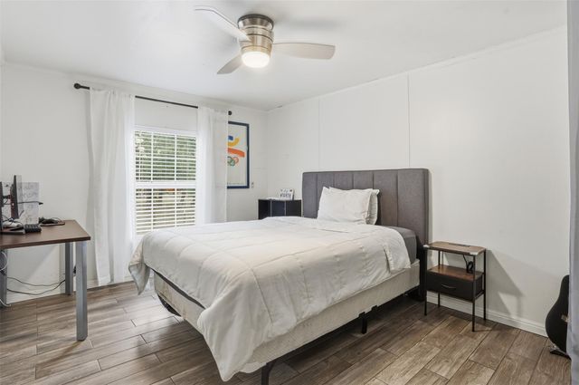 305 Saratoga Springs CV, Liberty Hill, TX 78642