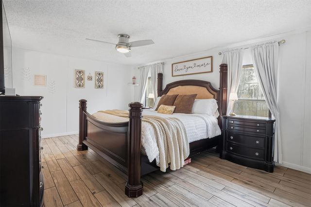 305 Saratoga Springs CV, Liberty Hill, TX 78642