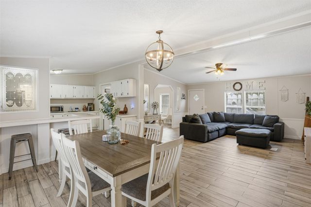 305 Saratoga Springs CV, Liberty Hill, TX 78642