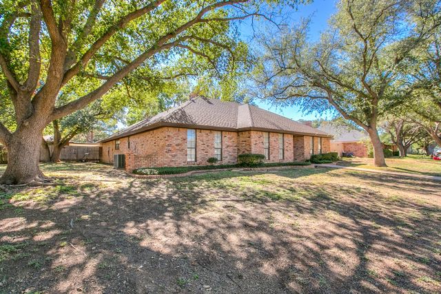 3209 Oak Mountain Trail, San Angelo, TX 76904