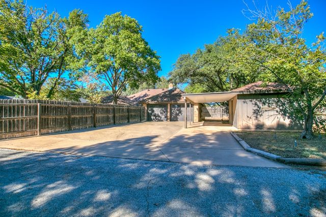 3209 Oak Mountain Trail, San Angelo, TX 76904
