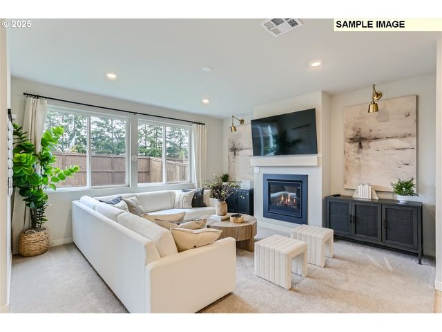 881 Windrow Ave Se, Albany, OR 97322