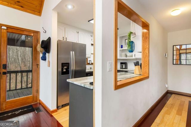 843 Fern Valley Road, Ellijay, GA 30536