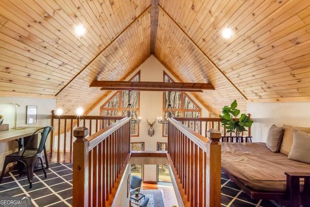 843 Fern Valley Road, Ellijay, GA 30536