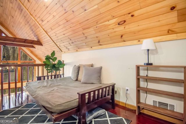 843 Fern Valley Road, Ellijay, GA 30536