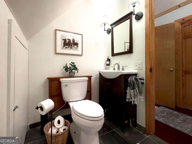 843 Fern Valley Road, Ellijay, GA 30536