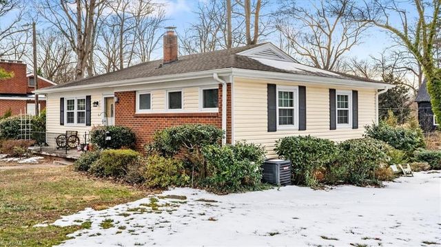 111 Forestdale Drive, Jamestown, NC 27282