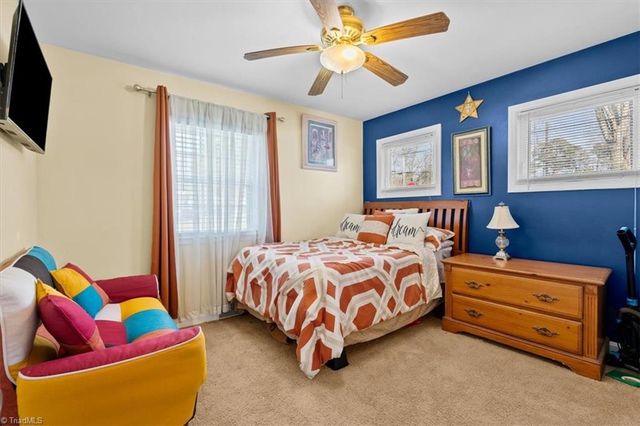 111 Forestdale Drive, Jamestown, NC 27282