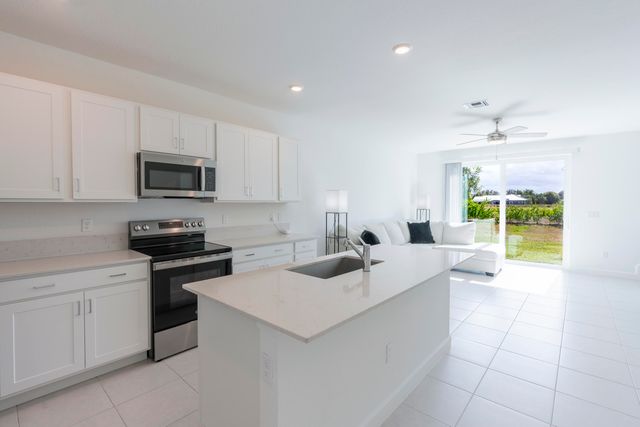 620 SE Lake Falls Street, Port St. Lucie, Port St Lucie, FL 34984