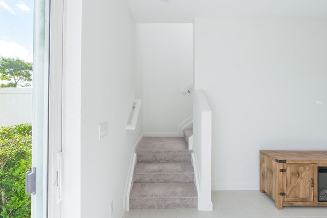 620 SE Lake Falls Street, Port St. Lucie, Port St Lucie, FL 34984