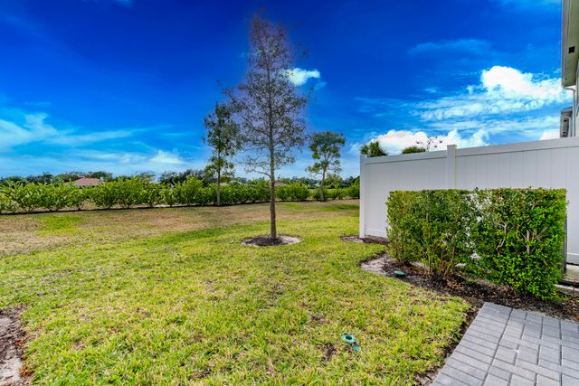 620 SE Lake Falls Street, Port St. Lucie, Port St Lucie, FL 34984