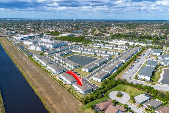 620 SE Lake Falls Street, Port St. Lucie, Port St Lucie, FL 34984