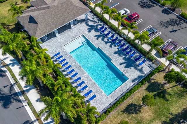 620 SE Lake Falls Street, Port St. Lucie, Port St Lucie, FL 34984