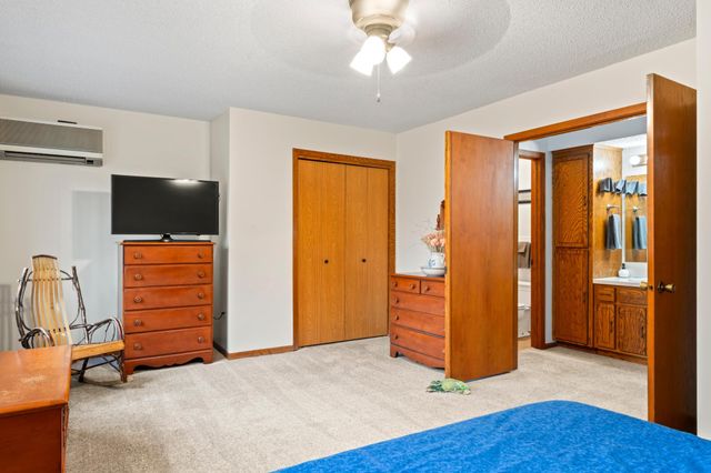 1126 Highland Avenue, Northfield, MN 55057