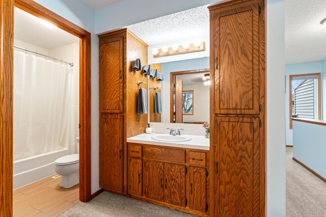 1126 Highland Avenue, Northfield, MN 55057