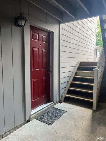 12818 Portulaca Drive D, Unincorporated, MO 63146