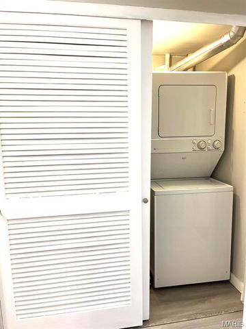 12818 Portulaca Drive D, Unincorporated, MO 63146