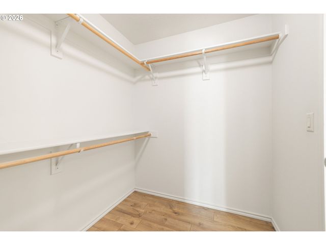 6512 Nw 165TH Ave, Portland, OR 97229