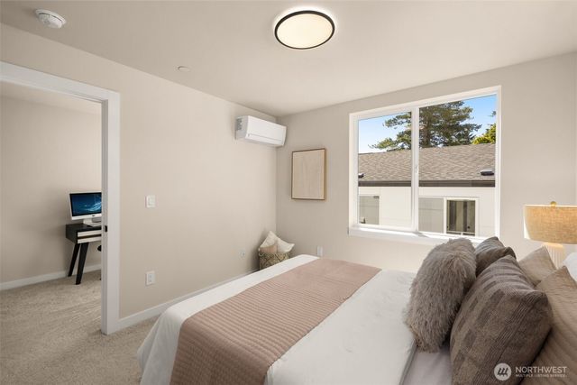 18000 A 10th Avenue NE, Shoreline, WA 98155