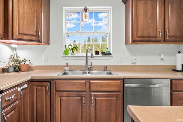 2482 Matchlock Court, West Lafayette, IN 47906