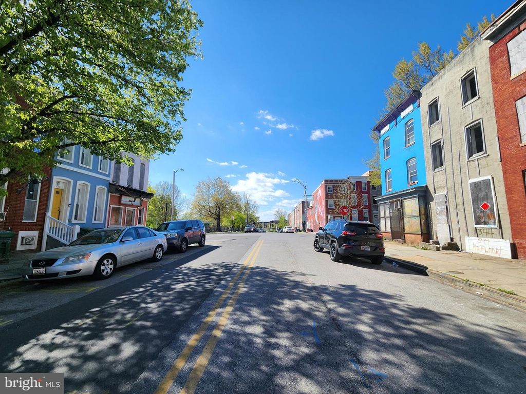 Image 5 of property listing at 340 S STRICKER ST, Baltimore, MD 21223